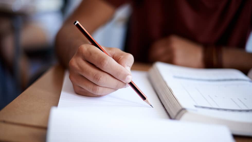 The Bulgarian government has doubled subsidized places for Macedonian students