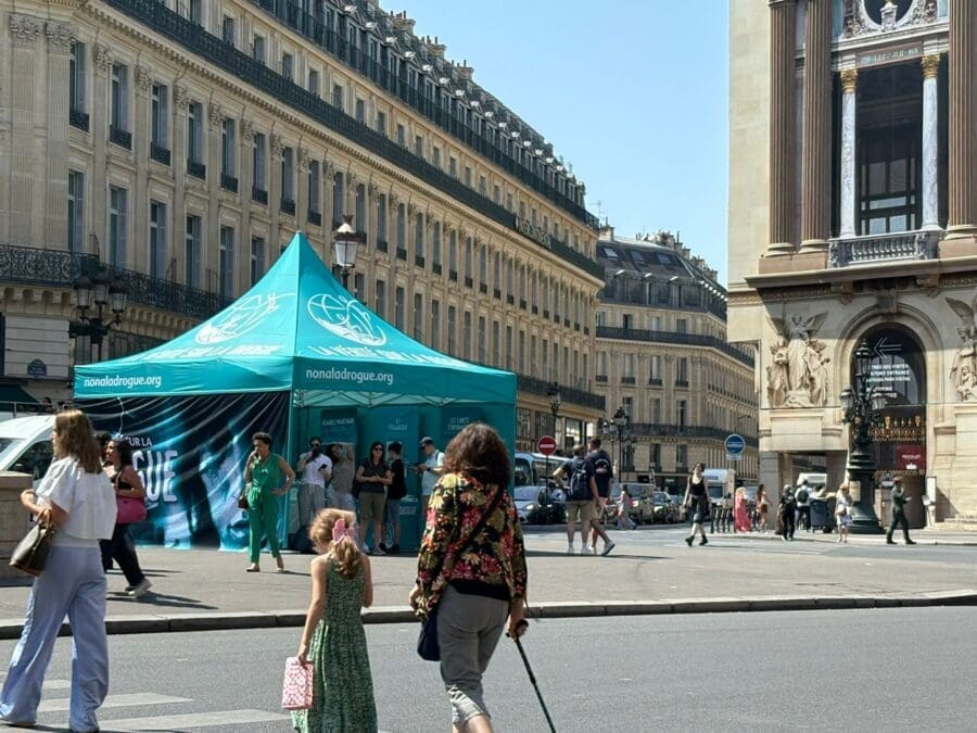 No to Drugs Yes to Life in A Wave of Prevention Sweeps Through France