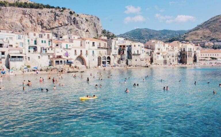 Europe’s bathing waters remain safe to swim | Press releases